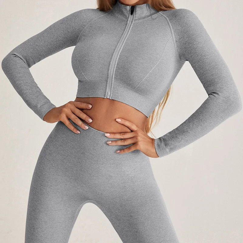 seamless 2-piece yoga set 